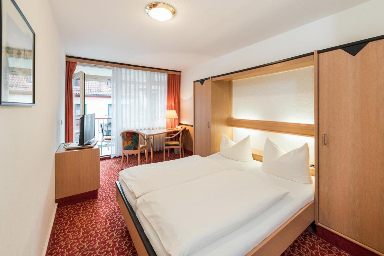 אייזנבאך Hotel Am Markt מראה חיצוני תמונה